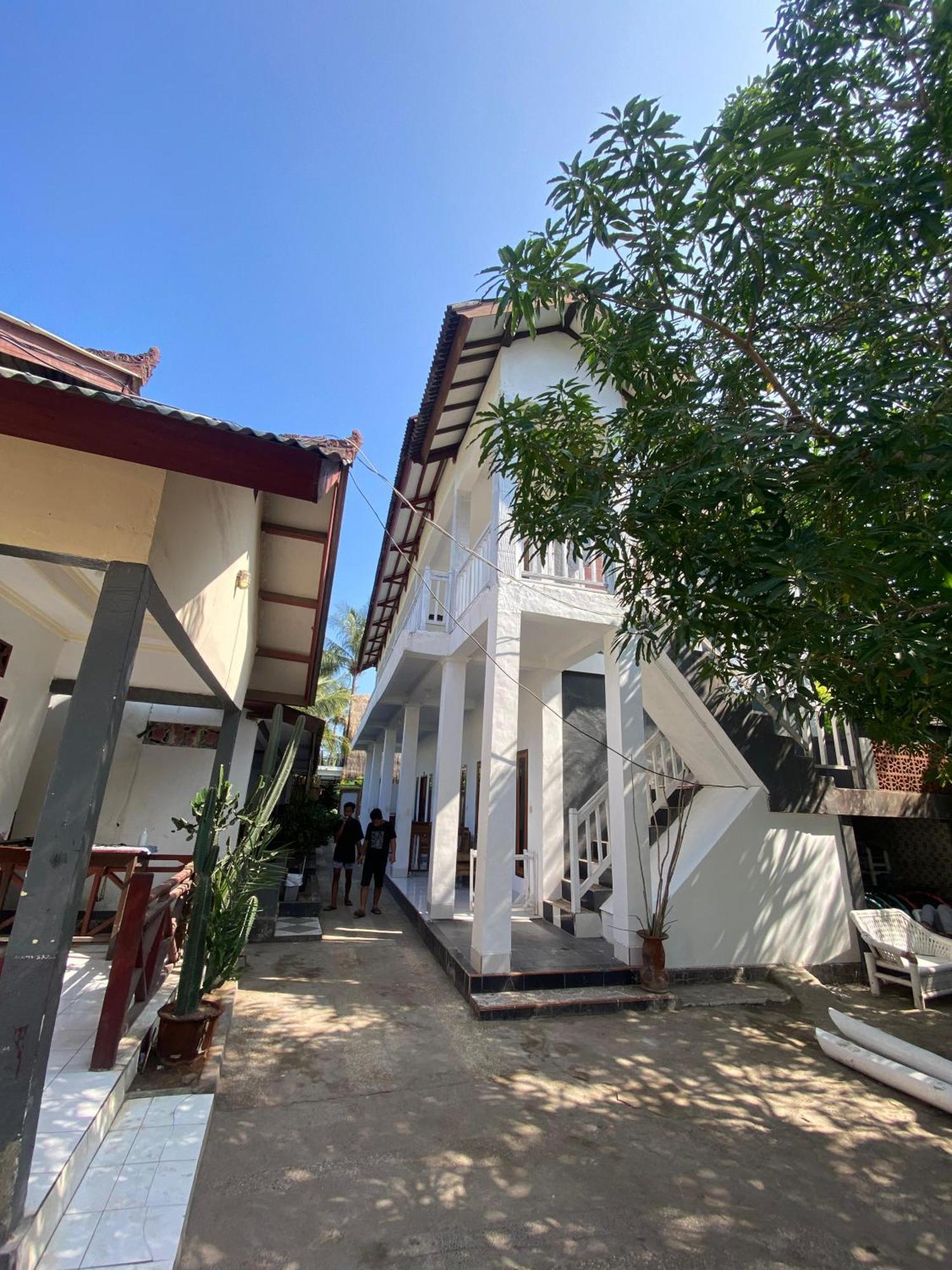 Hotel Bale Sunrise Gili Trawangan Zewnętrze zdjęcie