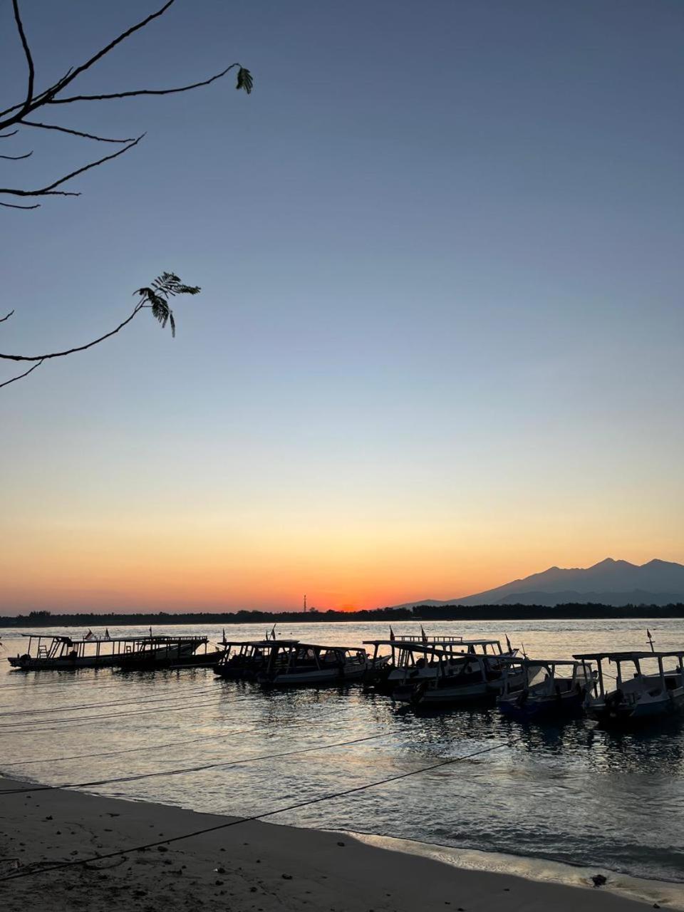 Hotel Bale Sunrise Gili Trawangan Zewnętrze zdjęcie