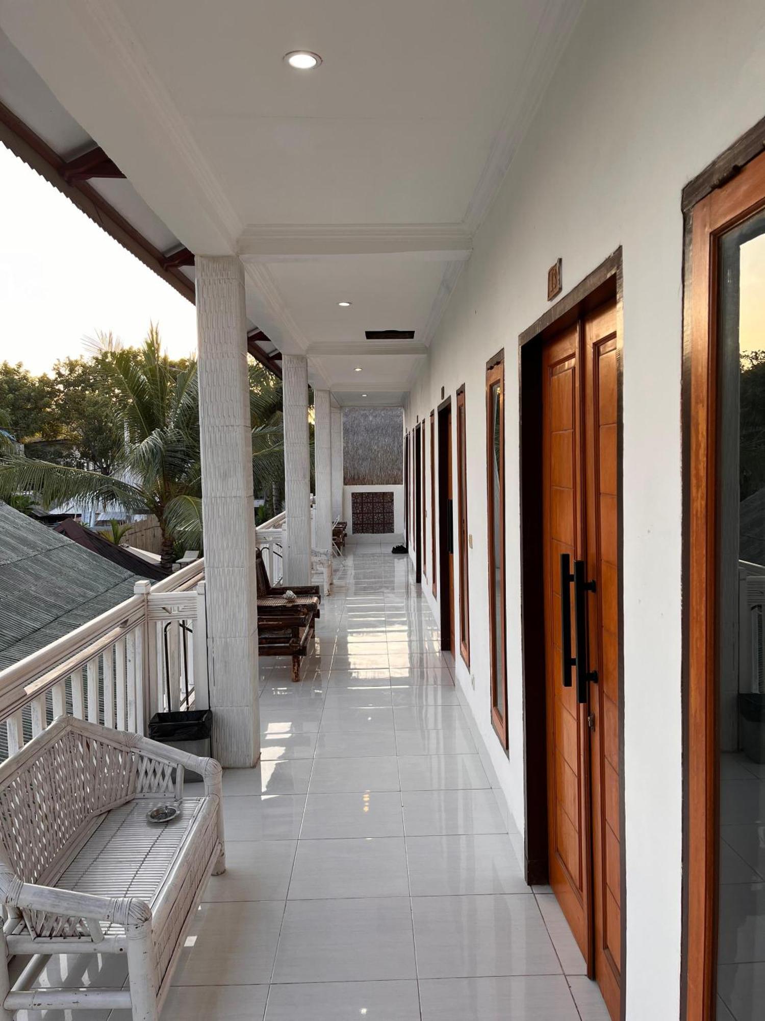 Hotel Bale Sunrise Gili Trawangan Zewnętrze zdjęcie